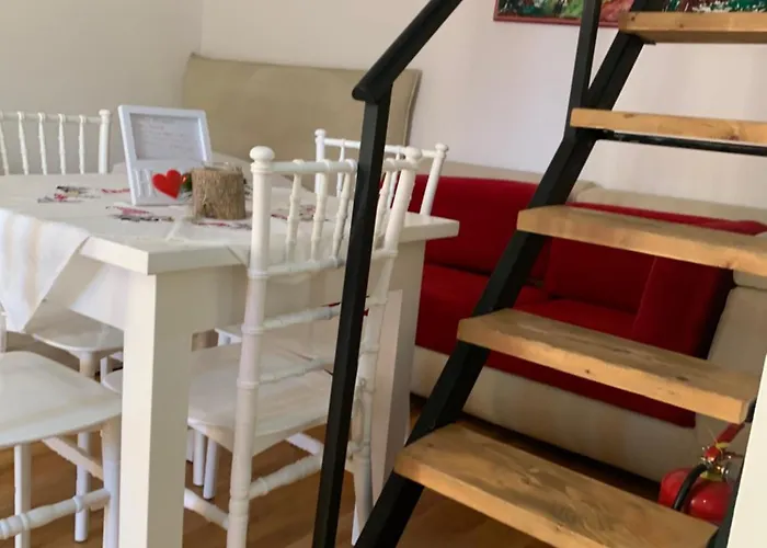 And Cozy X4 Victoria 2